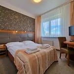 Ara - Dancing Club Restauracja Ara Ξενοδοχείο Jastrzębia Góra