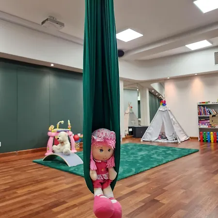فندق Ara - Dancing Club Restauracja Ara 2*