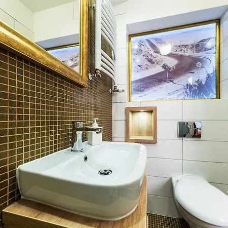 Ara - Dancing Club Restauracja Ara 2*