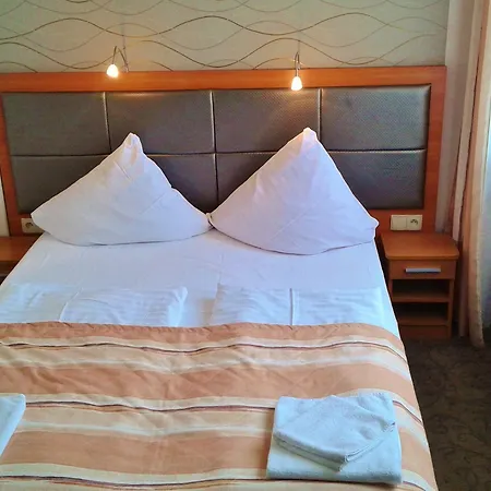 Ara - Dancing Club Restauracja Ara Jastrzębia Góra