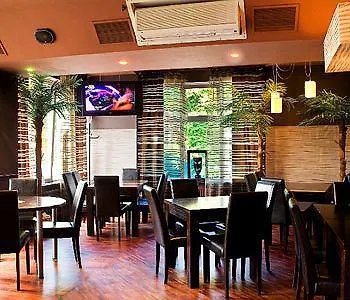 Ara - Dancing Club Restauracja Ara فندق