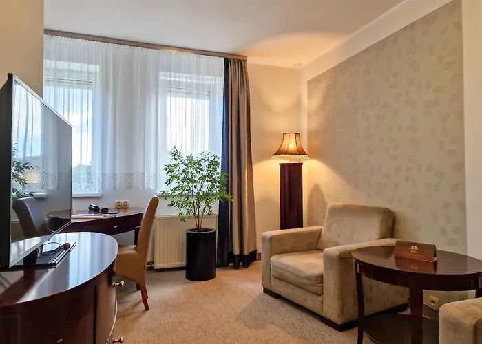 Ara - Dancing Club Restauracja Ara 酒店 Jastrzębia Góra