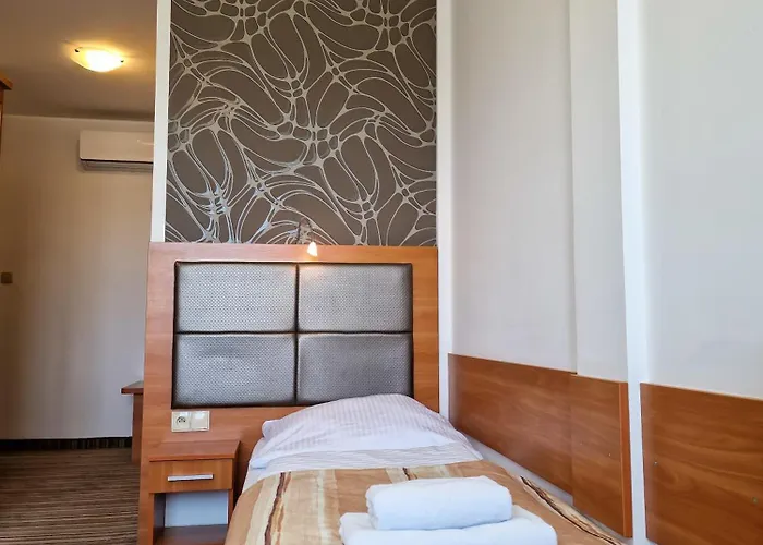 Hotel Ara - Dancing Club Restauracja Ara Jastrzębia Góra