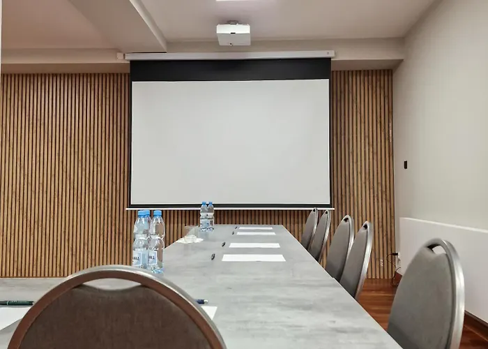 Ara - Dancing Club Restauracja Ara 2*