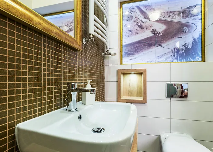 Ara - Dancing Club Restauracja Ara 2*