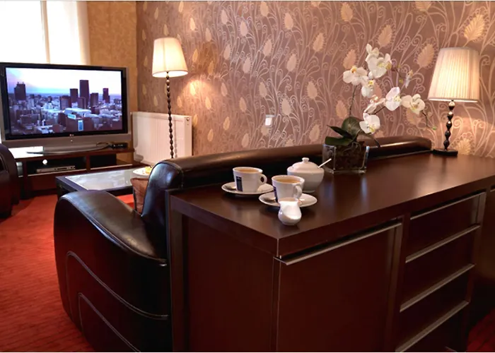 酒店 Ara - Dancing Club Restauracja Ara