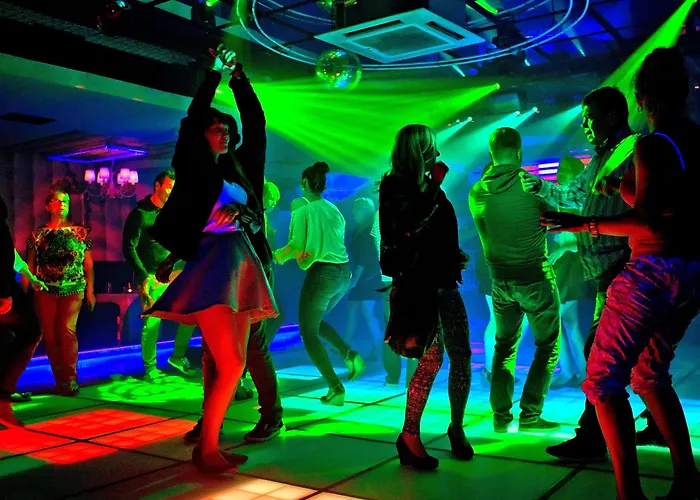 Ara - Dancing Club Restauracja Ara Jastrzębia Góra