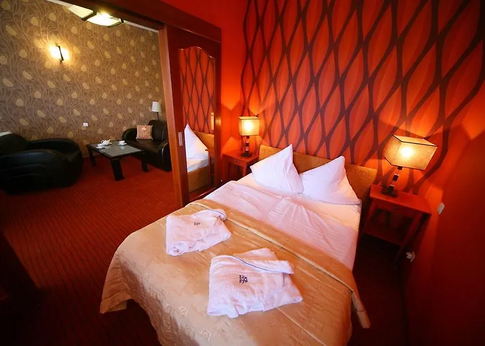 Hotel Ara - Dancing Club Restauracja Ara Jastrzębia Góra