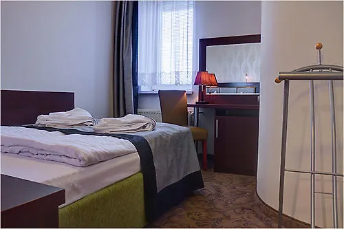 Ara - Dancing Club Restauracja Ara Hotel